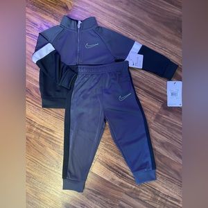 Nike two piece set